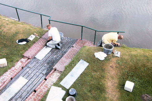 Restauratie metselwerk waterlopen groeneveldse molen 2009 (18)